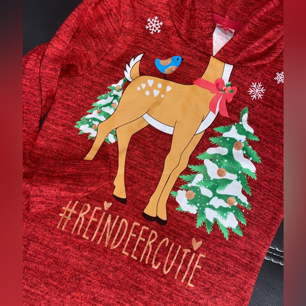 EUC Girls Christmas Reindeer Hoodie Size M (7-8) (2 for $15)